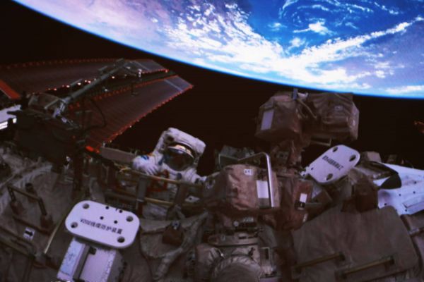 Une bactérie inconnue sur Terre s'est développée dans la station spatiale chinoise