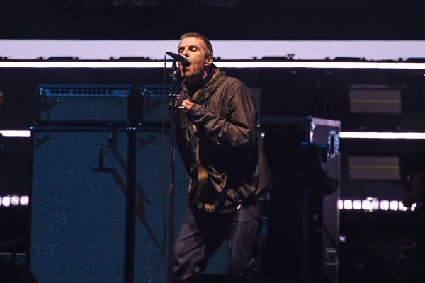 Oasis enfin de retour sur scène à Cardiff après seize ans d'absence, nous y étions