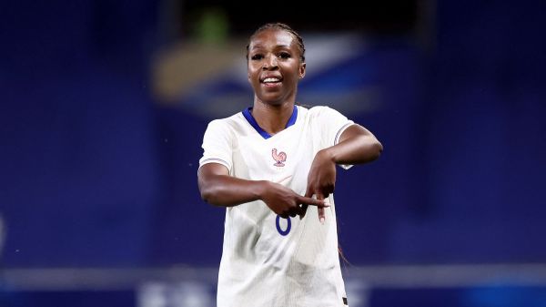 Euro 2025 : "100 sélections, c’est assez ouf ! C’est une fierté", savoure Grace Geyoro