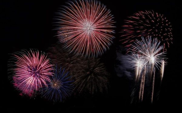 Béarn et Soule : un feu d'artifice, une disparition, des troupeaux marqués, un marathon théâtral... Ces infos dont on parle ce samedi