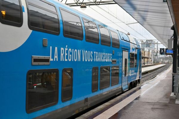 Train + Métro, tram ou bus : bientôt un ticket unique TCL-TER à 4,40 € en région lyonnaise