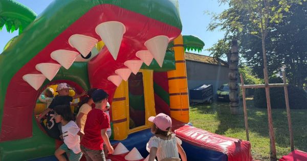 Photos. Mirecourt : les écoliers fêtent la fin de l'année scolaire au parc Voiriot
