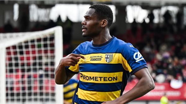 Mercato: l'Inter officialise l'arrivée d'un jeune attaquant français, Ange-Yoan Bonny