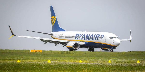 Espagne : plusieurs blessés lors du débarquement d'un vol Ryanair après une fausse alerte incendie