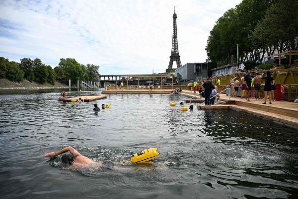 EN IMAGES. Baignade dans la Seine : les photos des premiers nageurs dans le fleuve