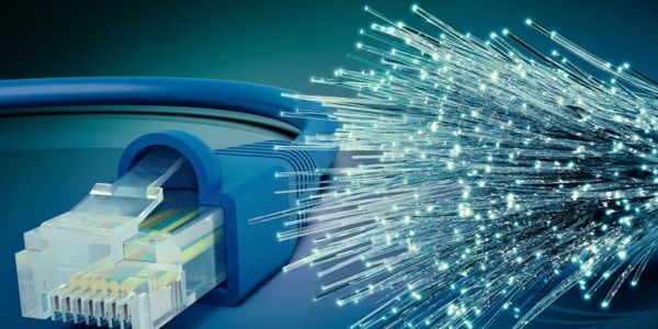 Algérie Télécom franchit un cap : plus de 50 % des abonnés connectés à la fibre optique