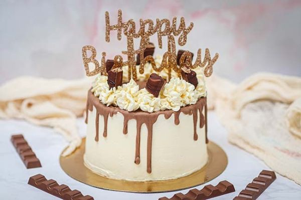 Gâteau d'anniversaire au Kinder : le layer cake super gourmand !