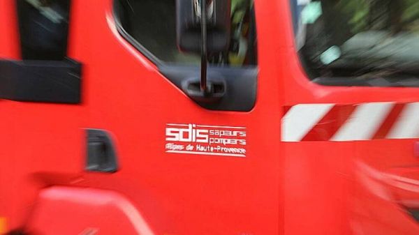 Une femme chute d'un pont et quatre hommes blessés à la suite d'un accident de la route à Gréoux-les-Bains