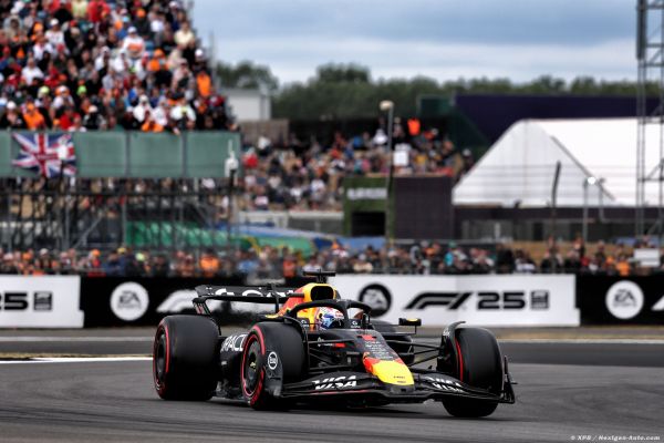 Verstappen surprend les McLaren F1 et les Ferrari pour la pole à Silverstone