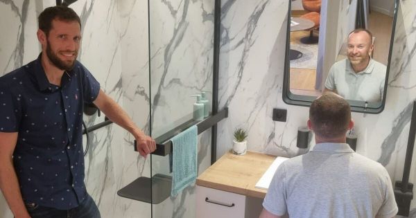 Dijon. Toilettes japonaises, sols antidérapants... On a visité un appartement ultramoderne pour bien vieillir chez soi