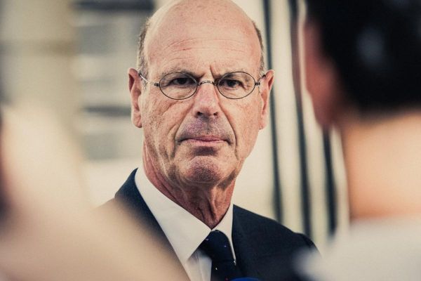 Droits de douane : Eric Lombard espère un accord avec les États-Unis « ce week-end »