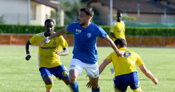 Football. Le Chalonnais Mattéo Commaret signe à Laval, en Ligue 2