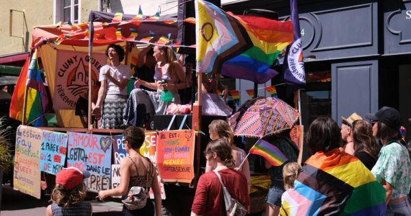 Cluny. Près de 200 participants à une marche des fiertés haute en couleur