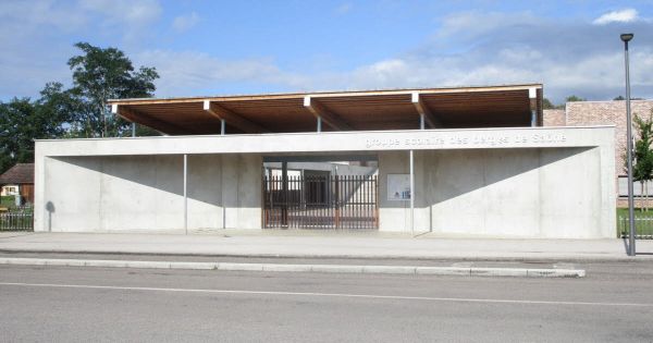 Pontailler-sur-Saône. Il avait été découvert à la kermesse de l'école : le "cake aux boulons” n'était qu'un accident ménager