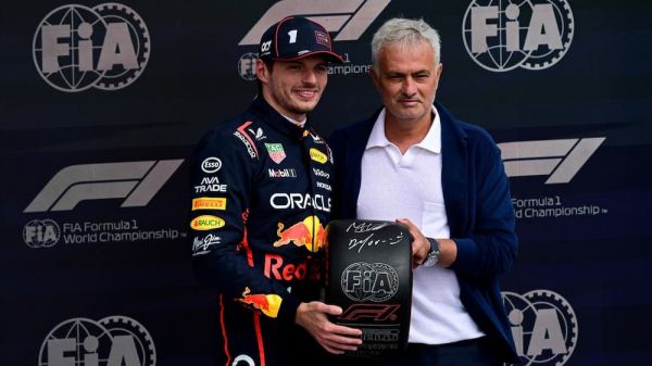 Verstappen partira devant les McLaren