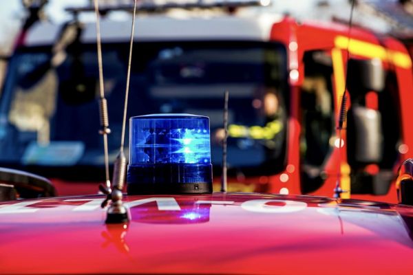 Renversé par une voiture en centre-ville : un cycliste de 15 ans entre la vie et la mort
