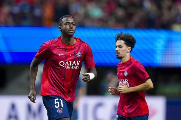 Deux rouges en 10 minutes, PSG-Bayern dégénère