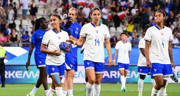 France - Angleterre (F) : les compos officielles du choc