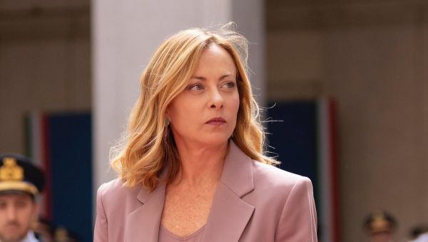 Meloni entend l’émir du Qatar et Netanyahou : « Un cessez-le-feu urgent à Gaza »