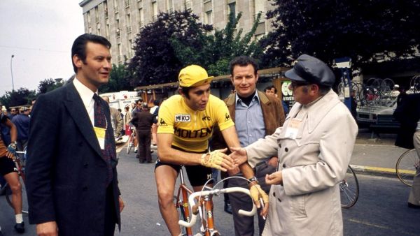 Tour de France, la question du jour : il gagne la Grande Boucle sans avoir jamais porté le maillot jaune, qui est-il ?
