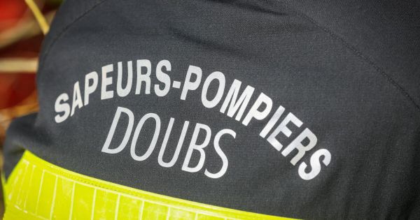 Doubs. Un homme grièvement blessé dans une sortie de route à Montflovin