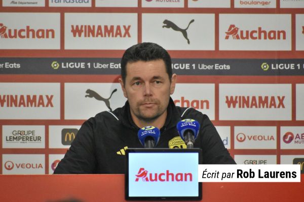 RC Lens : Pierre Sage fait une déclaration sur Rissier et il évoque la hiérarchie des gardiens !