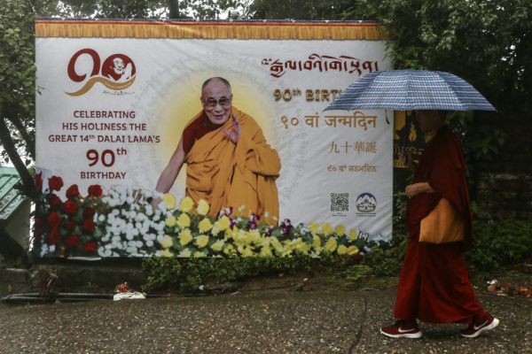 Le Dalaï-Lama confirme qu'il aura un successeur, la Chine veut approuver son nom