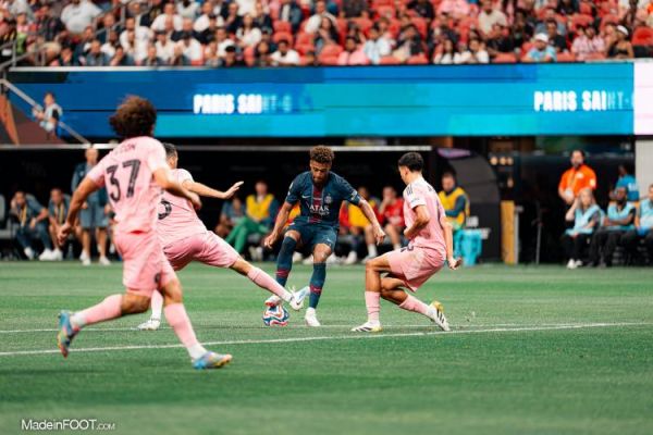 PSG - Désiré Doué apporte son soutien à Jamal Musiala après sa grave blessure