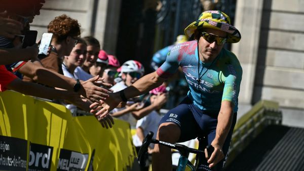 Tour de France: d'une relégation promise aux victoires à la chaîne, comment Astana a réussi une folle "remontada" en 2025