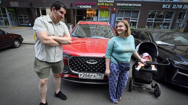 Pendant ce temps, en Russie: "Les sanctions économiques ? Rien d'insurmontable" pour la classe moyenne