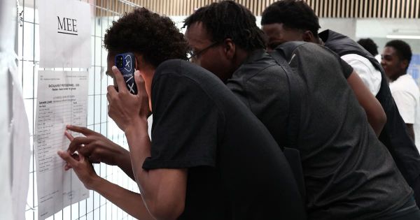 Supprimons le baccalauréat, symbole d'une démocratisation ratée