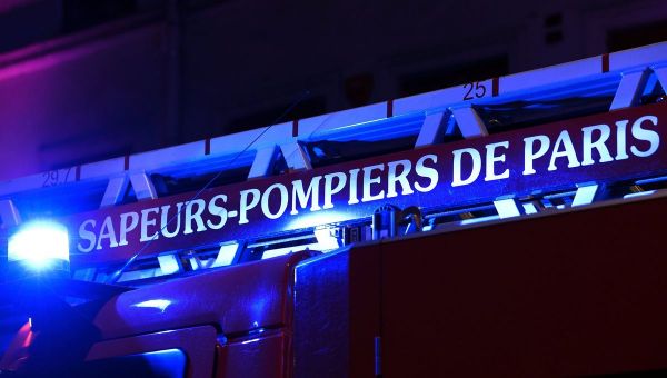 Une voiture percute une terrasse dans le 19e arrondissement de Paris et fait huit blessés légers