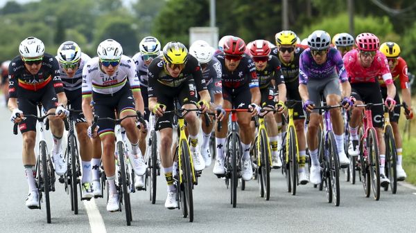 DIRECT. Tour de France 2025: suivez la 2e étape entre Lauwin-Planque et Boulogne-sur-Mer en live