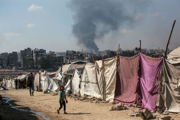 Trêve à Gaza: Israël envoie une équipe à Doha avant une rencontre Trump-Netanyahu