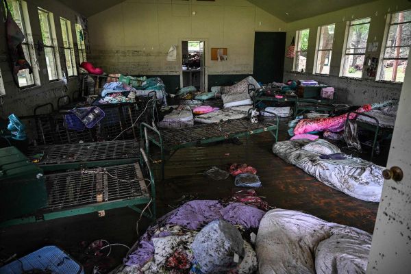 Inondations au Texas : « J'espère un miracle », le désarroi d'un père dont la fille de 8 ans a disparu