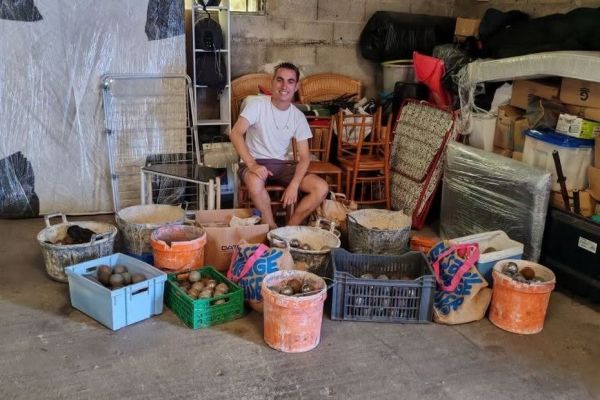 "Certains clubs n'ont que quatre ou cinq triplettes" : à La Marseillaise 2025, un influenceur pétanque collecte des boules pour la Côte d'Ivoire