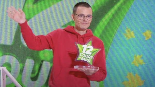 Il est le plus gros gagnant de l'histoire des jeux télés : Emilien des "12 coups de midi" éliminé après 646 victoires et 22 mois de règne