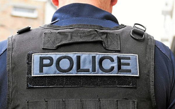 Un détenu en permission interpellé après un rodéo à moto à Rennes