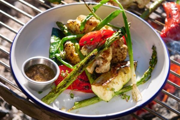 Légumes à la sauce bagna cauda
