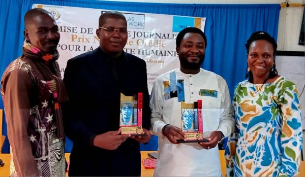 Tchad : deux journalistes dévoués pour la dignité humaine récompensés
