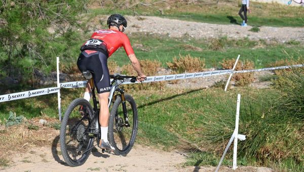 "C'est une triste nouvelle pour la famille du VTT" : un participant décède pendant la course des 24 Heures VTT en Sarthe