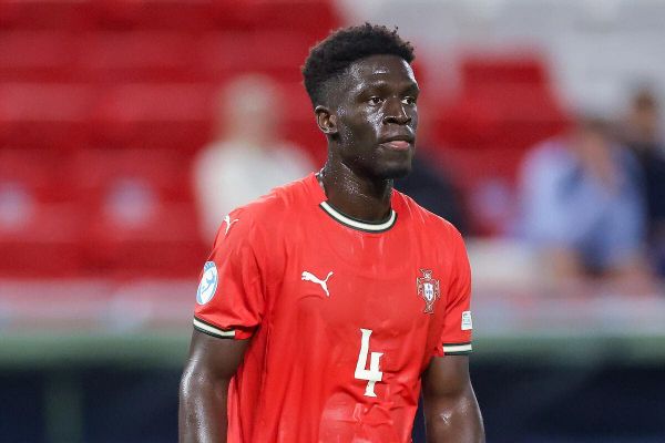 Saint-Etienne s'offre un espoir portugais à 6 millions