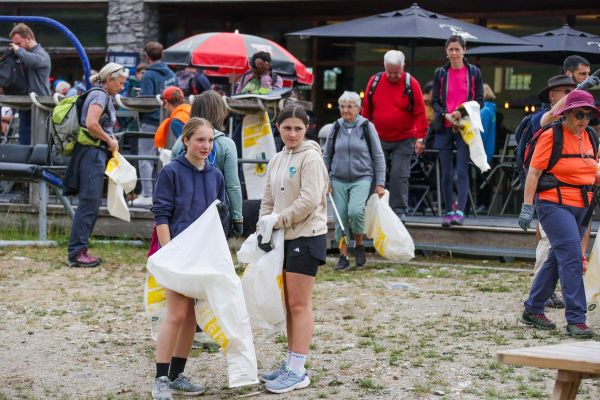 Dépollution dans les stations : 250 kilos de déchets ramassés à Gourette