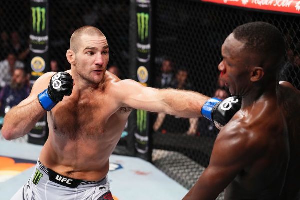 Israel Adesanya veut une revanche contre Sean Strickland cet automne : "Il est resté discret”