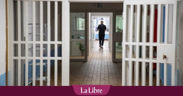 L'homme qui a mis le feu à sa compagne était en congé pénitentiaire prolongé : inculpé pour tentative d'assassinat, il retourne en prison