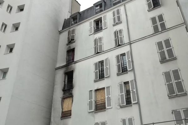 "L'instinct m'a poussé à le faire" : un homme sauve six personnes d'un incendie à Paris