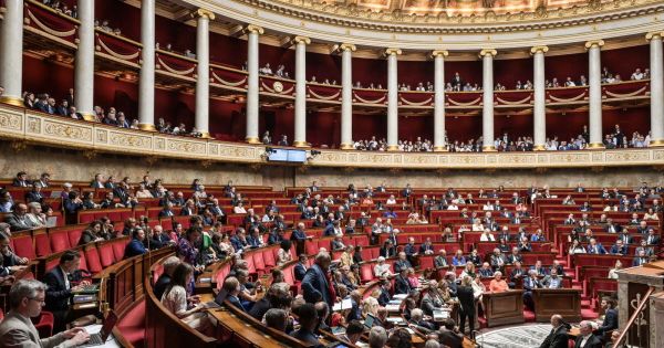 Législatives : un an après, craignez-vous une nouvelle dissolution de l'Assemblée nationale ?
