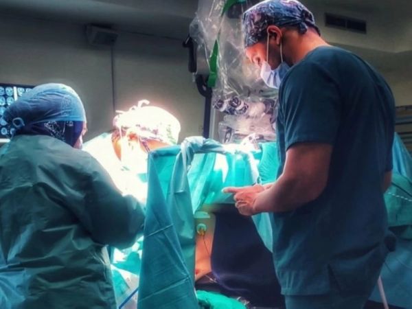 La chirurgie éveillée : le Maroc à la pointe de la neurochirurgie moderne