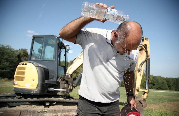 Canicule en France : attention au coup de chaleur, comment reconnaître les signes ?