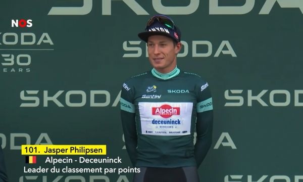 Tour de France 2025, étape 2, Jasper Philipsen : « On fait un très beau début de Tour et van der Poel est en très grande forme. »